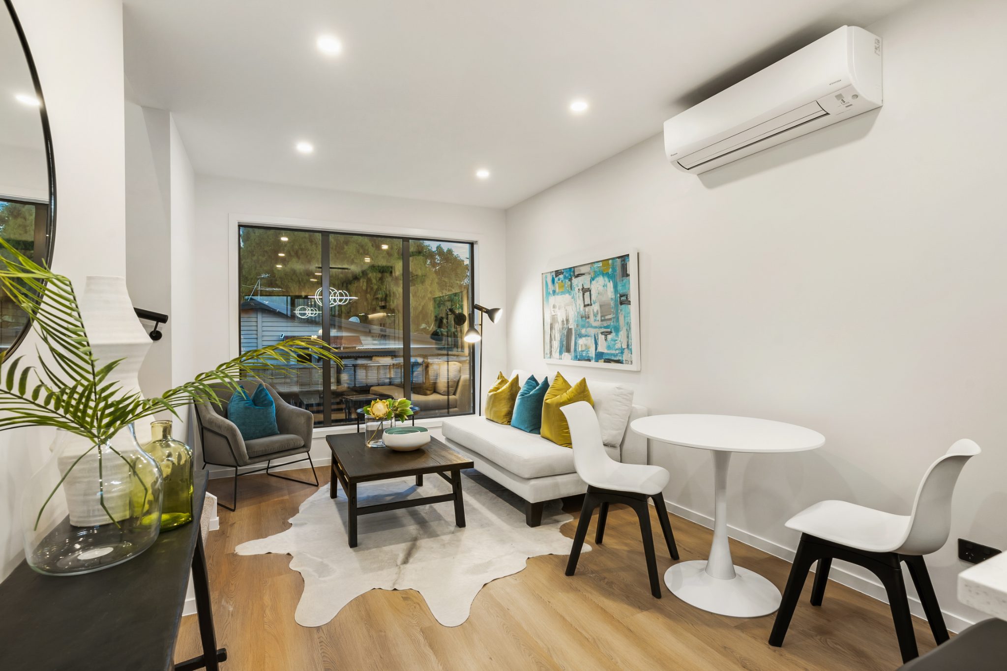 Oakley Ave - Photo 3