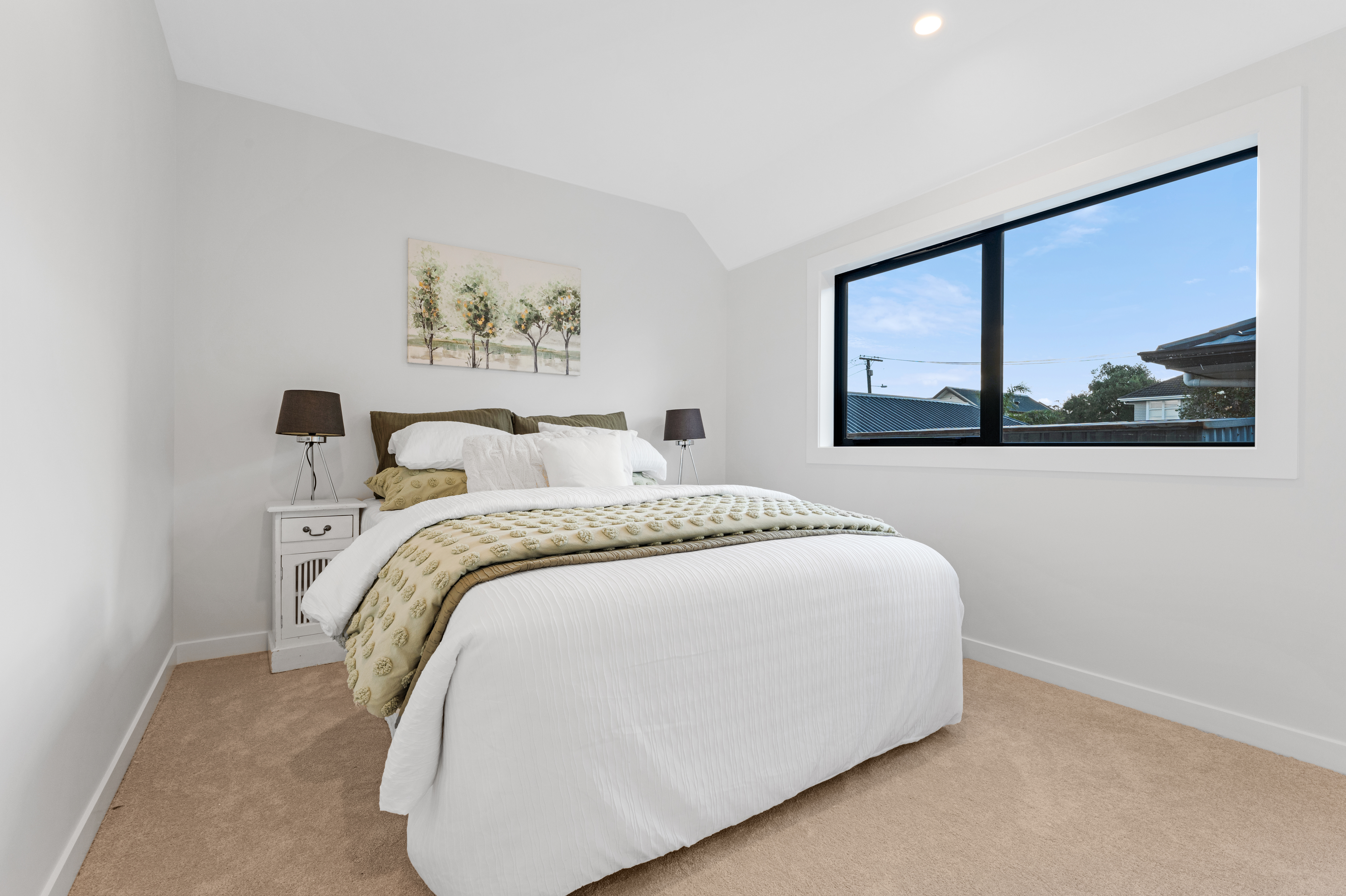 Stand Alone House - Photo 12